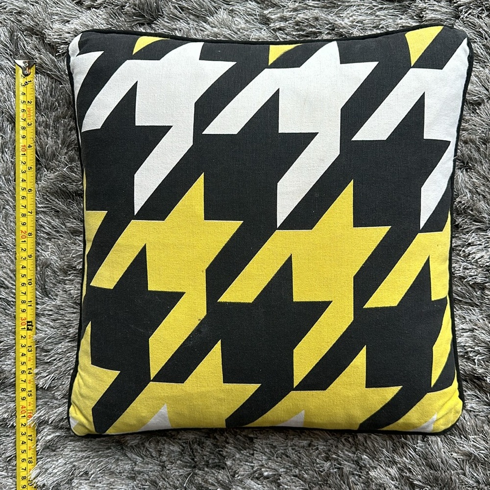MODSHOP THROW PILLOW-SILK SCREEN HOUNDSTOOTH DESIGN-MODERN, VINTAGE RETRO VIBE - Picture 5 of 6